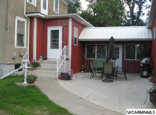 28048 Oliver Ave, Worthington, MN 56187