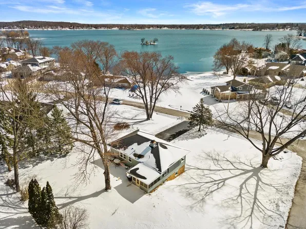 W191S7367 Shore LANE, Muskego, WI 53150