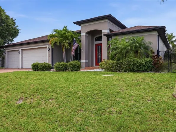 9404 Spring Cir, Port Charlotte, FL 33981