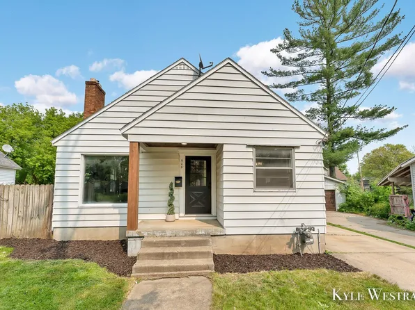 608 Garfield Ave NW, Grand Rapids, MI 49504