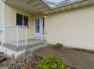 1017 10th Ave NW, Altoona, IA 50009