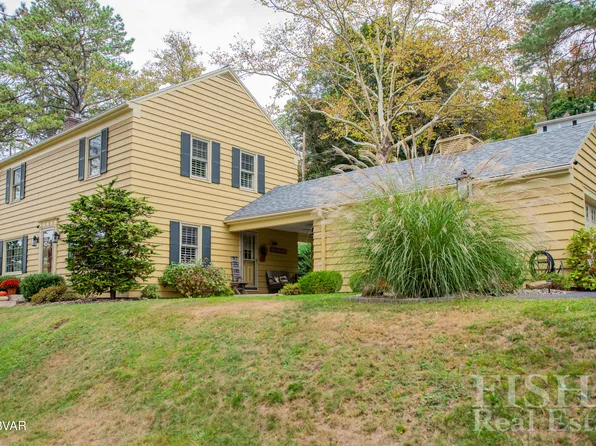 61 Roderick Rd, Williamsport, PA 17701