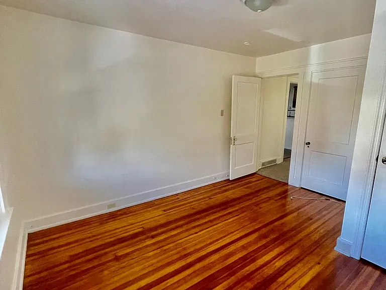 7132 Michigan Street — Photo 19