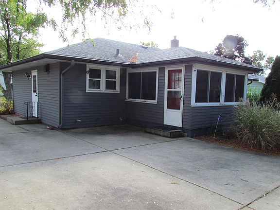 4th image of 4216 Dakota Ln