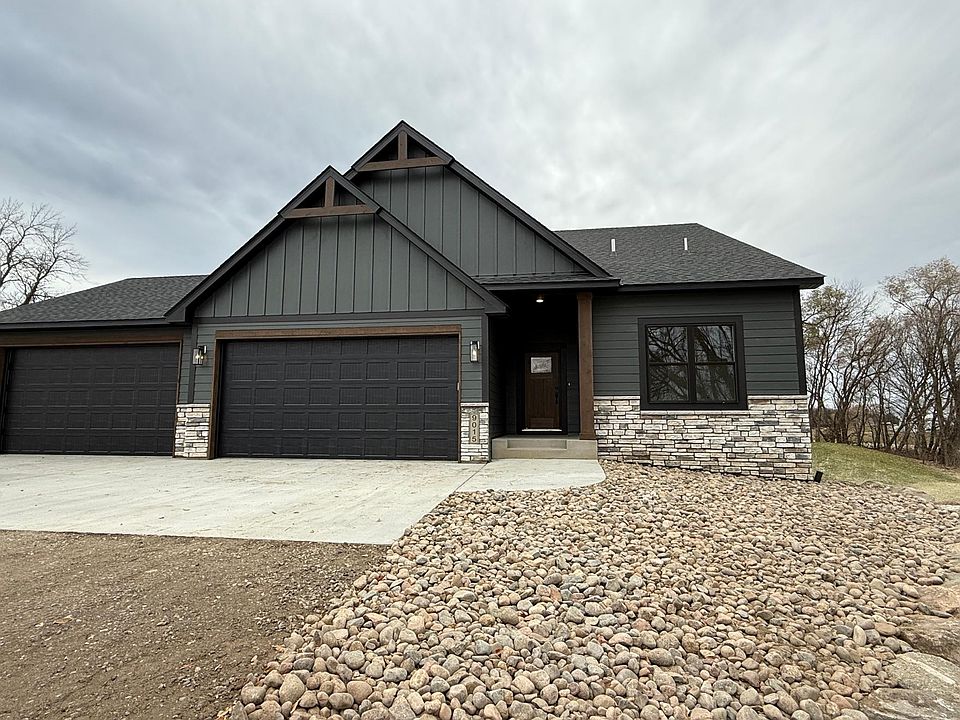 1st image of 9015 Grace Ln N