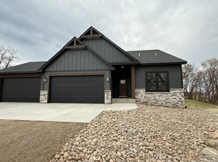 9015 Grace Ln N, Loretto, MN 55357