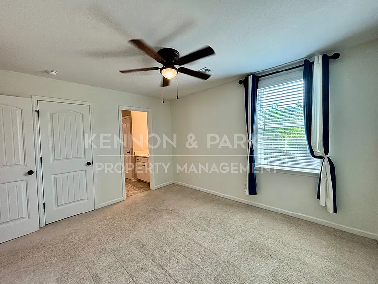 4526 Mountain Ivy Dr — Photo 21