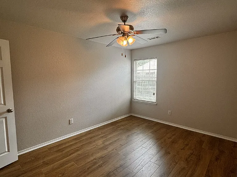 11723 E Creek Ln — Photo 8