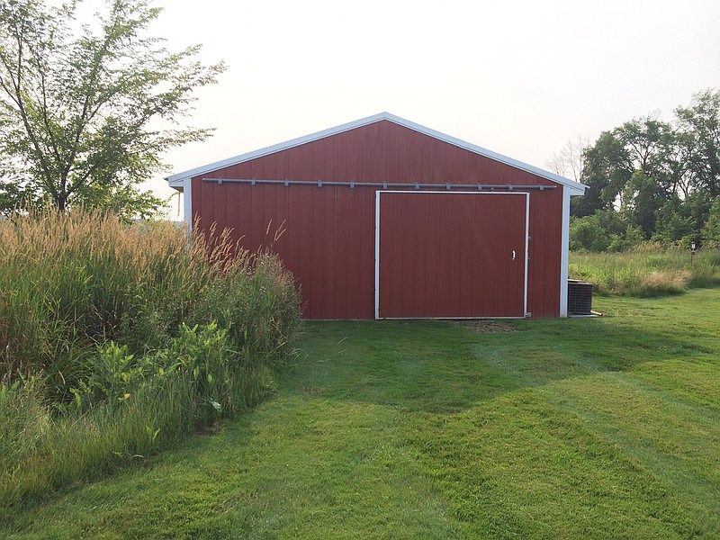 2nd image of 8389 N Center Rd