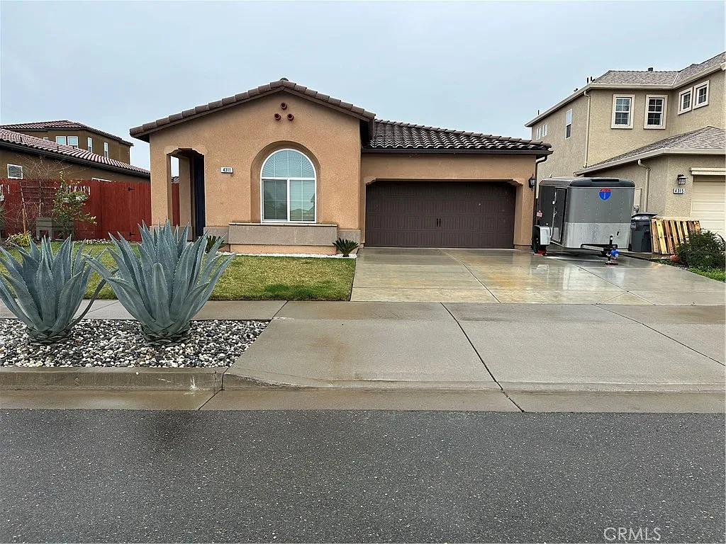 4311 Strathmore Pl photo 1