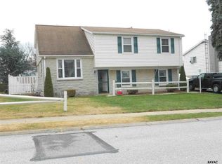 984 Richwill Dr, York, PA 17404