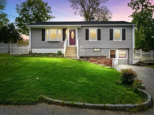 50 Fairfax Road, Fishkill, NY 12524