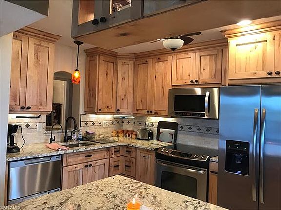 4th image of 1511 Estero Blvd APT 301