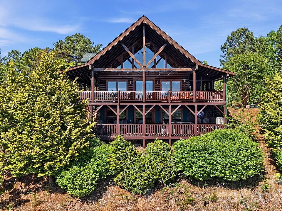 1st image of 3918 Skyline Dr