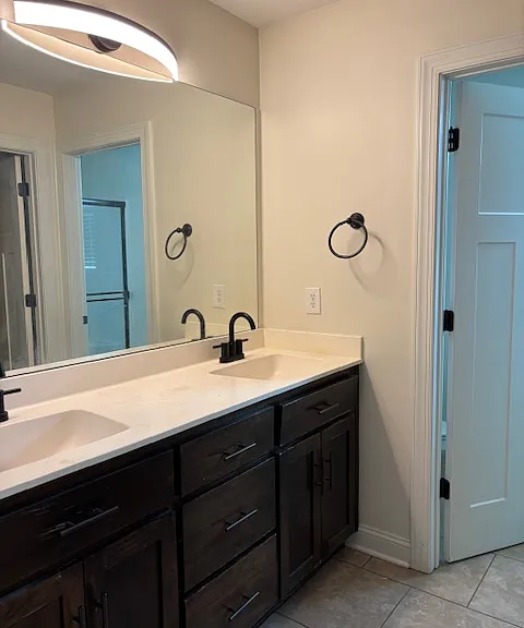 5972 N London Ave — Photo 31