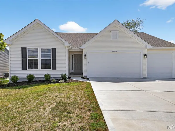 18808 Fremont Trl, Warrenton, MO 63383