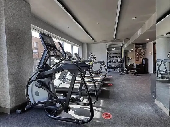 144-74 Northern Boulevard image 8 of 9