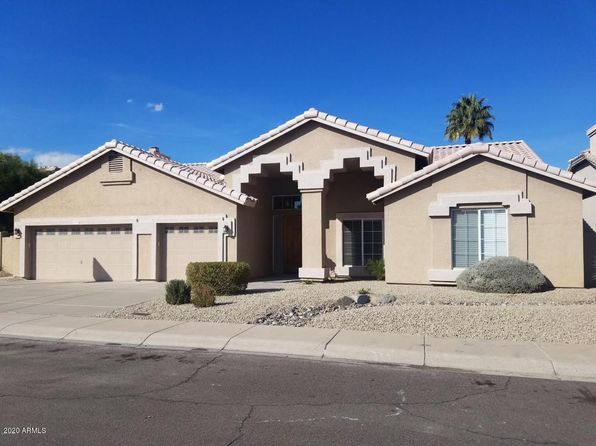 6834 E Gelding Dr