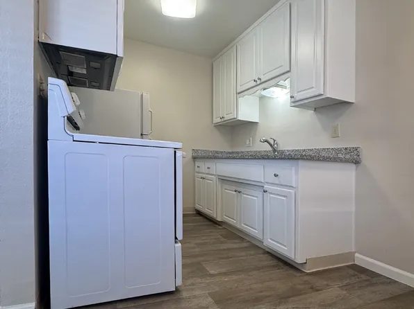 2416-2420 S St APT 5, Sacramento, CA 95816