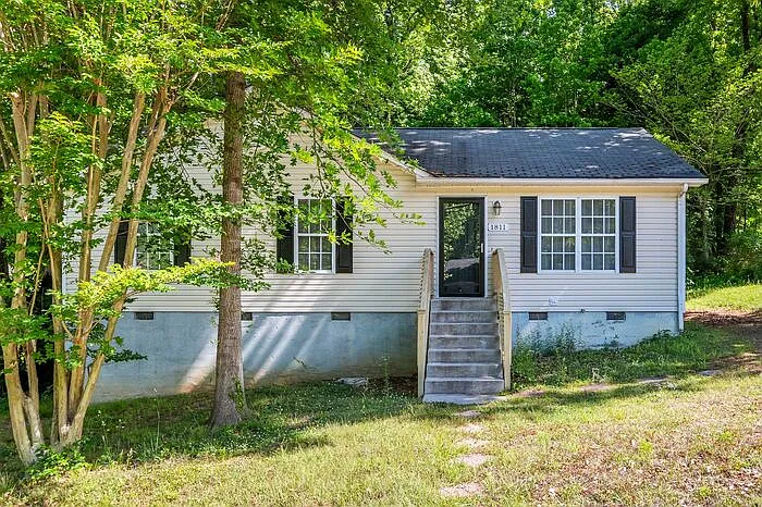 1811 Cody Ave — Photo 33