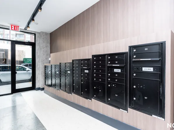 31-61 Vernon Boulevard image 25 of 75