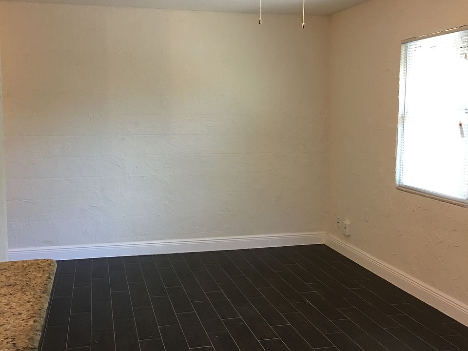 2nd image of 314 S Lawsona Blvd