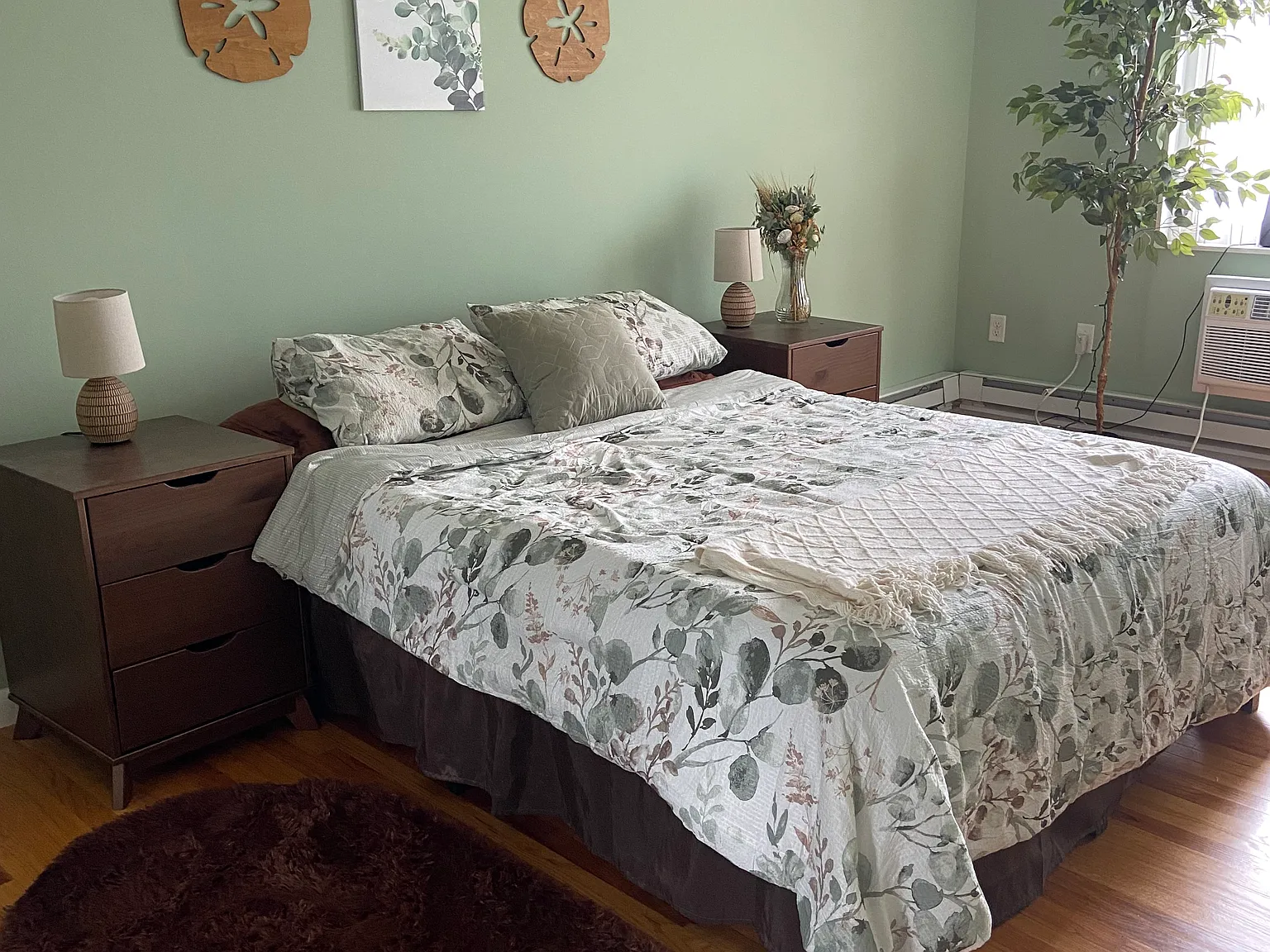 2 bed, 1.5 bath, 1150 sqft, $2,400 — Photo 4