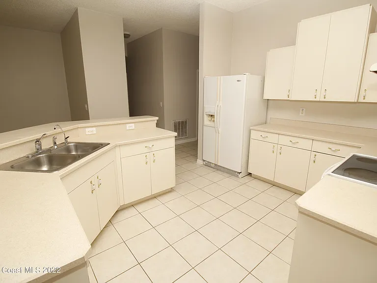 471 Hancock St SW — Photo 11