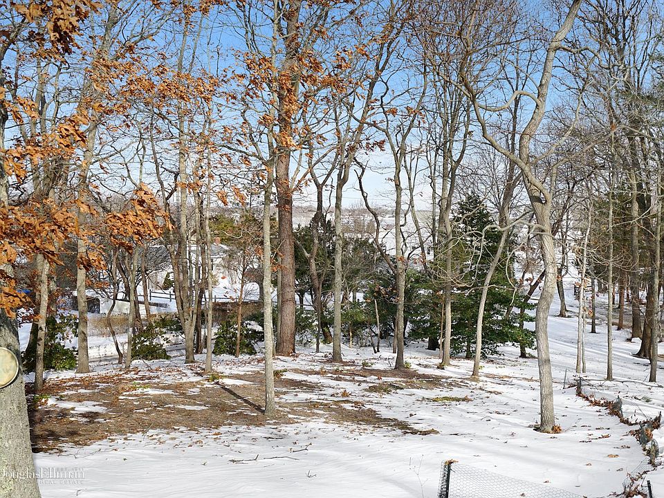1st image of 545 Goose Creek Ln