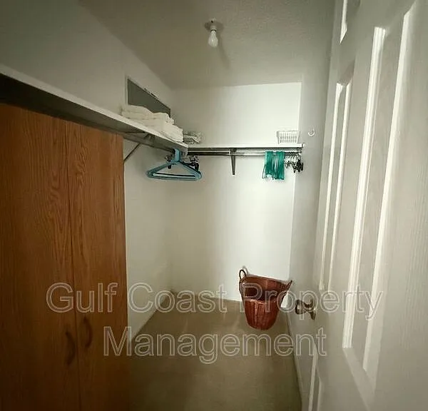 12884 Bacchus Rd — Photo 34