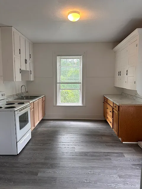 3 bed, 850 sqft, $1,475 — Photo 4