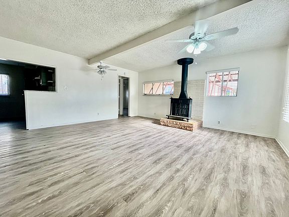 4th image of 2340-2348 L Ave Unit 2340