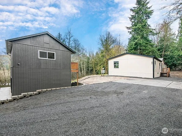 27 Line Drive, Kelso, WA 98626