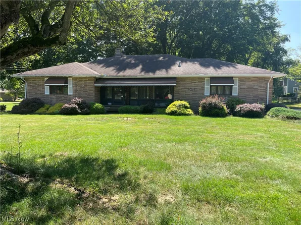 3470 Bentwillow Ln, Youngstown, OH 44511