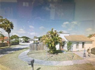 19220 SW 118th Ct, Miami, FL 33177