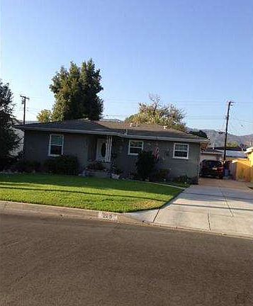 2nd image of 225 E Mauna Loa Ave