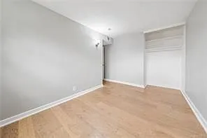 64 Curwood Ct — Photo 15