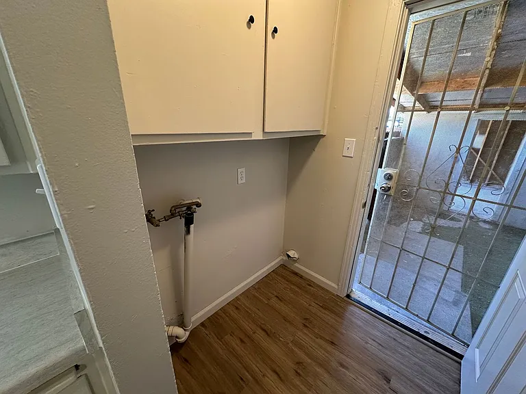 Water/Sewer Paid — Photo 4