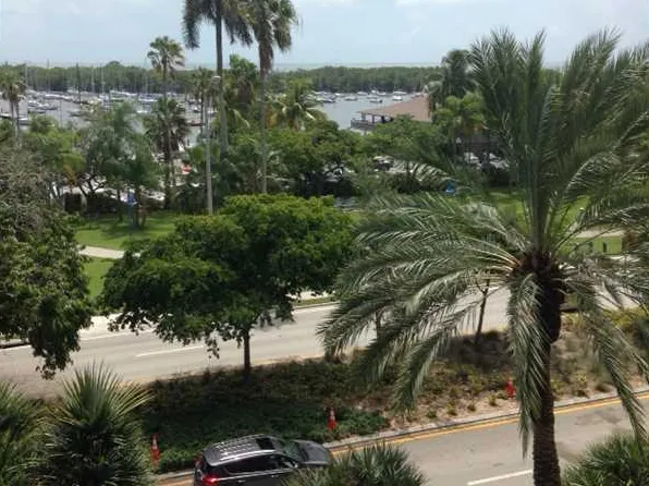 2951 S Bayshore Dr #501, Miami, FL 33133