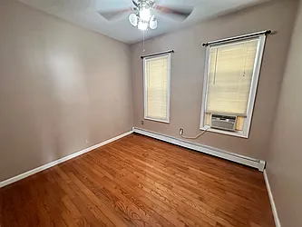 29 Romaine Avenue, #A