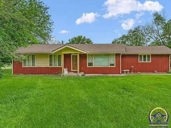 4101 NW Pocahontas Dr, Topeka, KS 66618