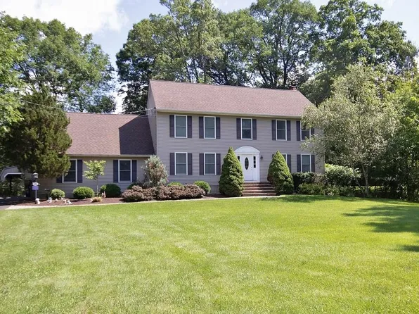 35 Mountain Lodge Road, Washingtonville, NY 10992