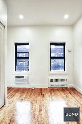 Rented by Bond New York | media 4