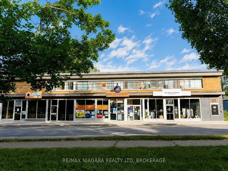27 Main St #2