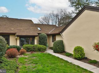 3 Horsetrail Ln, Blue Bell, PA