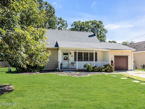 3rd image of 113 George Road