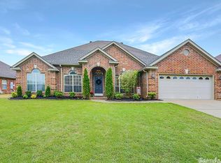 323 Maranes Cir, Maumelle, AR 72113