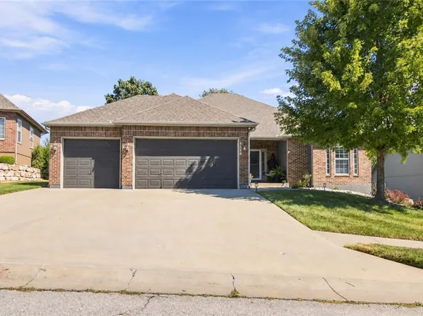 1115 N Glenview Ave, Independence, MO 64056