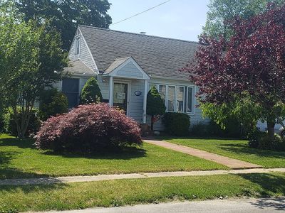 375 Grant Ave, Copiague, NY, 11726
