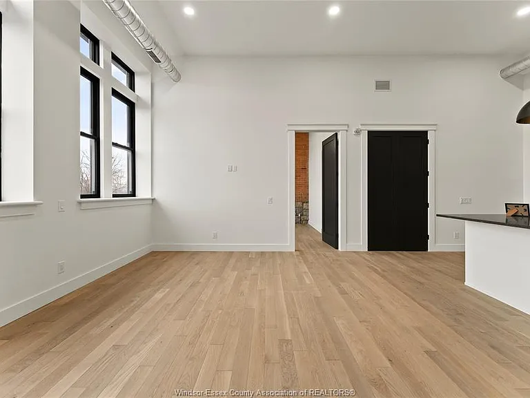 247 Brock St #303 — Photo 13